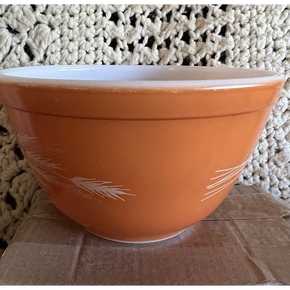 Pyrex 401 Orange Autumn Harvest Glass Round Shape Small Mixing Bowl
